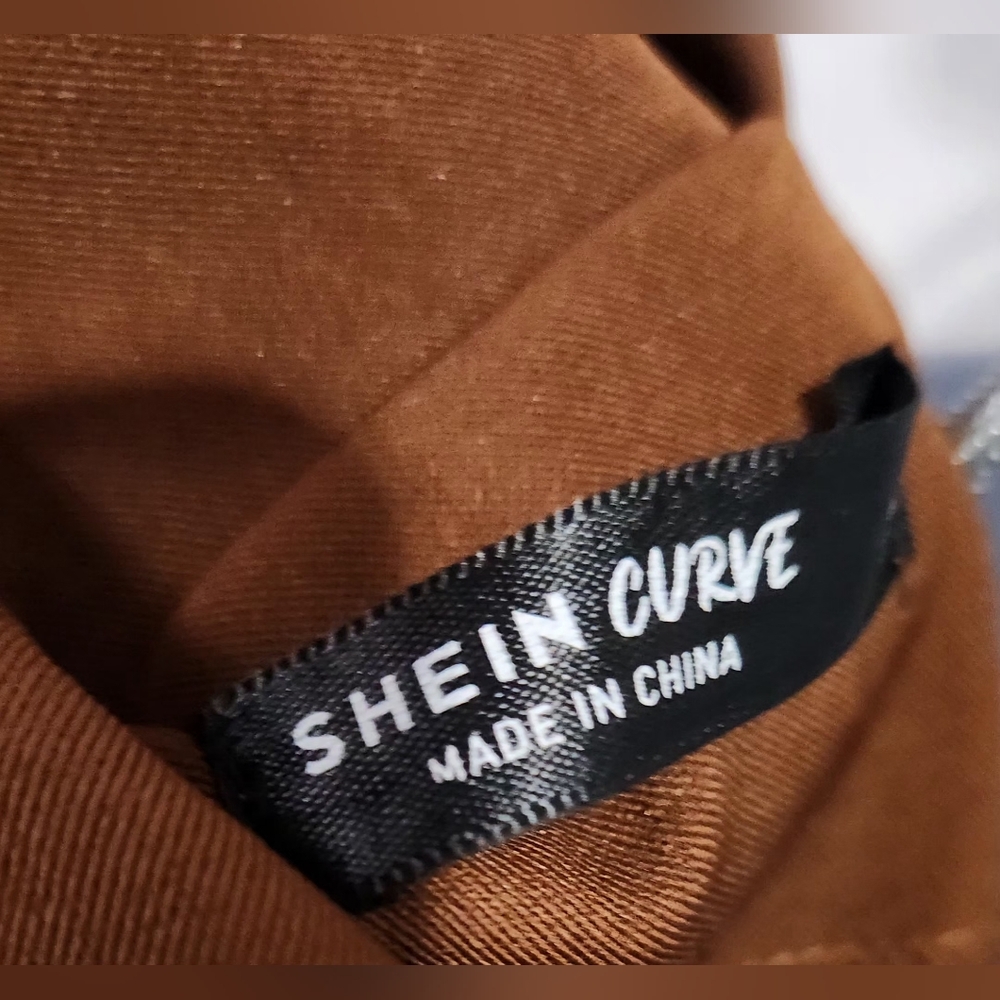 Shein Curve Women's Brown Vest - Picture 4 of 5